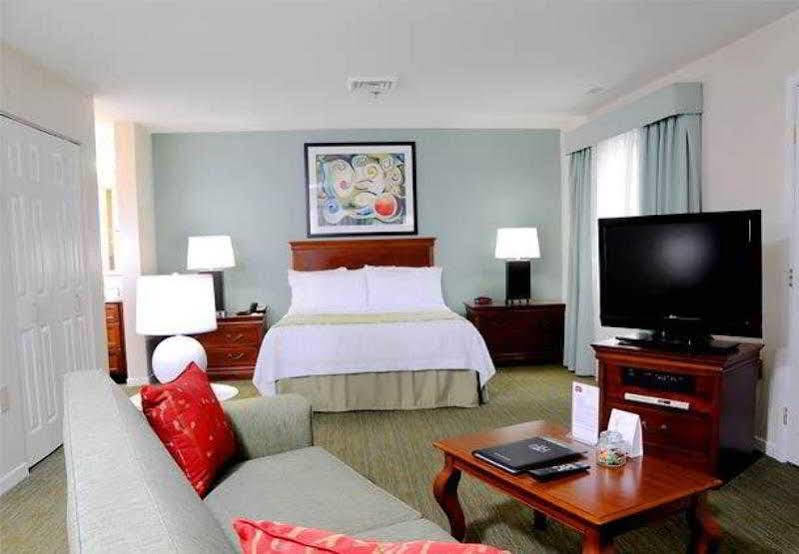 Residence Inn By Marriott Herndon Reston Bagian luar foto